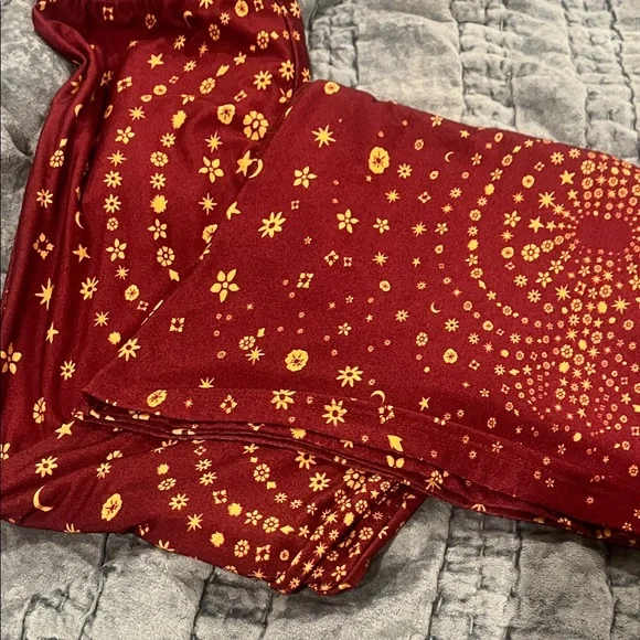 Novella Royale Burgundy and beige wine haze Janis bells - Picture 5 of 6